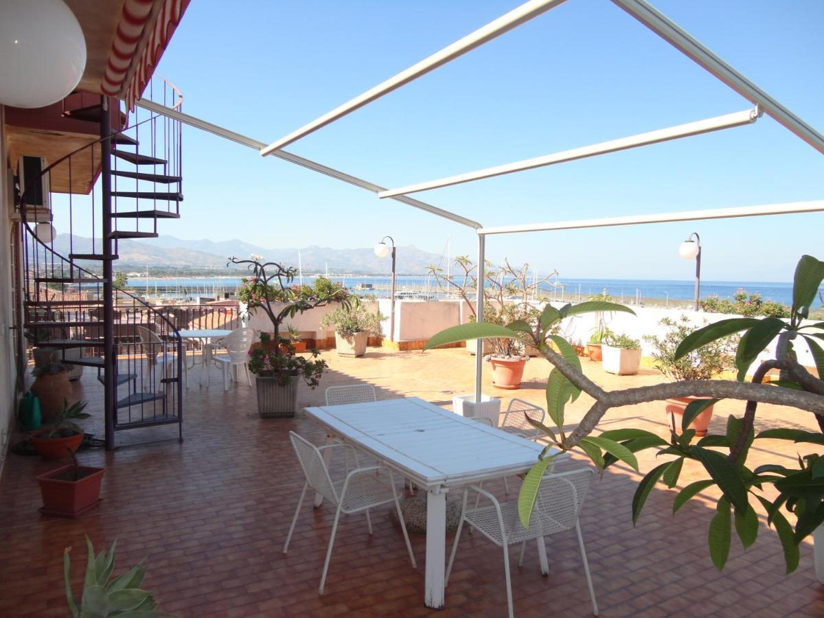 Ferienwohnung Casa Delle Pomelie - Taormina & Etna Panoramic Views Riposto Exterior foto